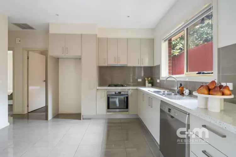 Sixth view of Homely villa listing, 3/581 Pascoe Vale Road, Oak Park VIC 3046