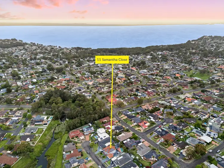 Second view of Homely house listing, 11 Samantha Close, Kanwal NSW 2259