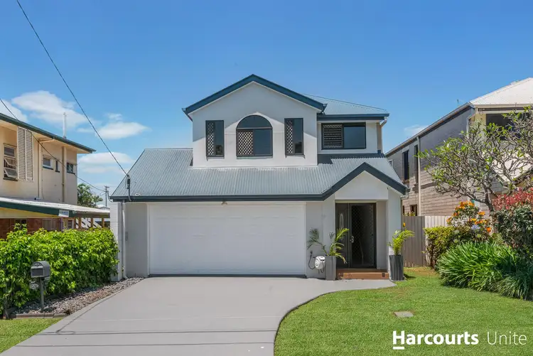 37B Queen Street, Scarborough QLD 4020