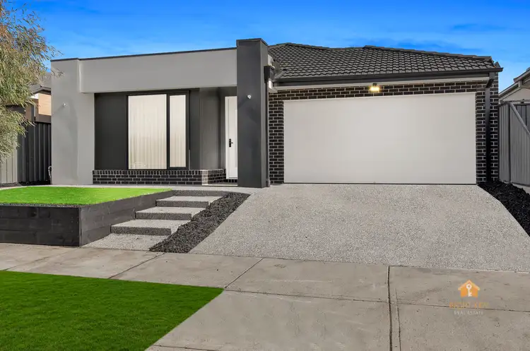 27 Lasio Way