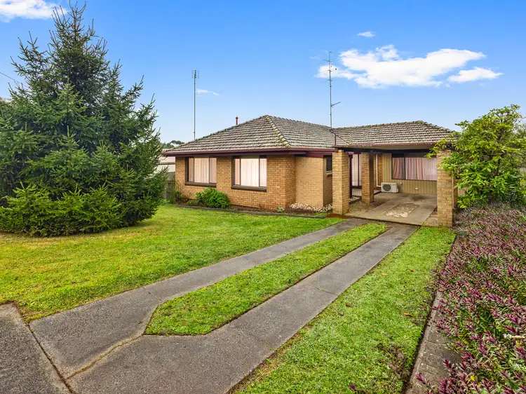 Second view of Homely house listing, 32 Bellingham Street, Leongatha VIC 3953