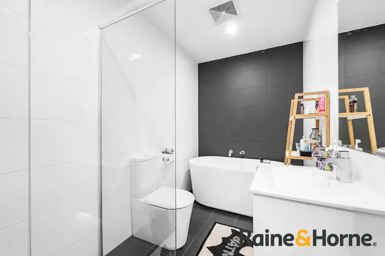 Sixth view of Homely apartment listing, 25/1-3 Belair Close, Hornsby NSW 2077