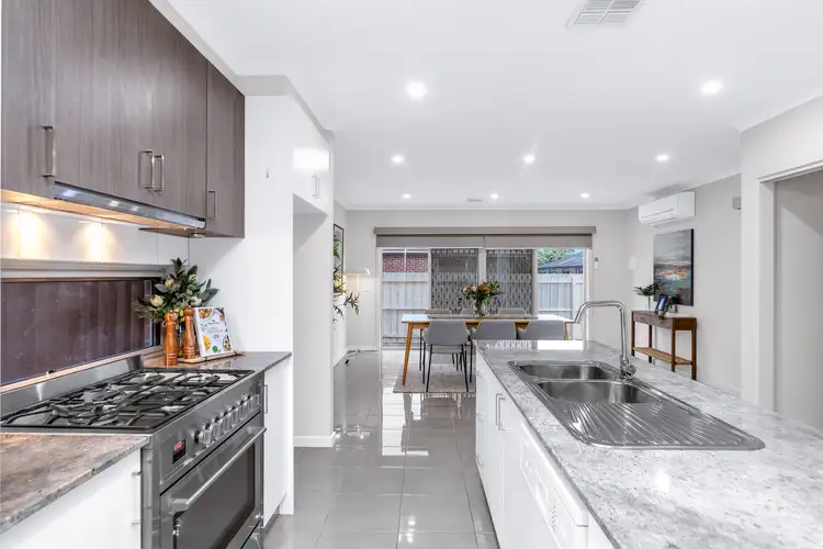 Sixth view of Homely townhouse listing, 2/19 Elizabeth Street, Cranbourne North VIC 3977