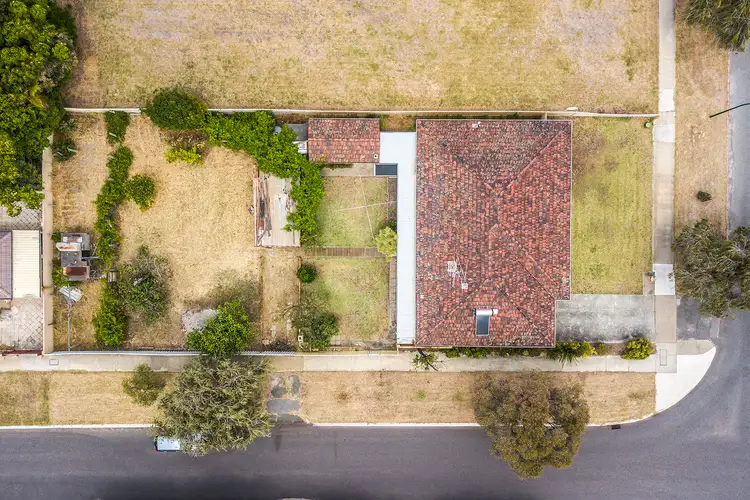 Seventh view of Homely house listing, 90 Mackie Street, Victoria Park WA 6100