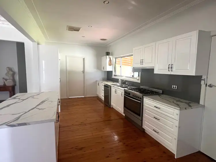 Sixth view of Homely house listing, 15 King St, Coonabarabran NSW 2357