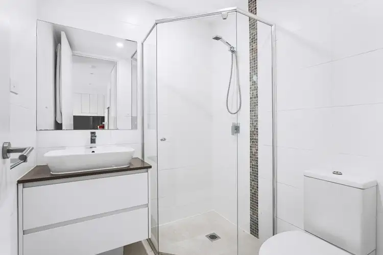 Fifth view of Homely apartment listing, 6/88 Petersham Road, Marrickville NSW 2204