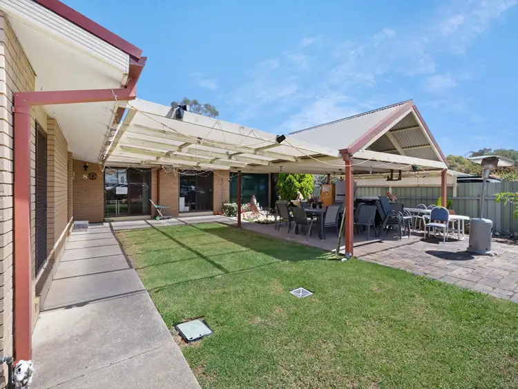 8 Goolagar Crescent, Lavington NSW 2641