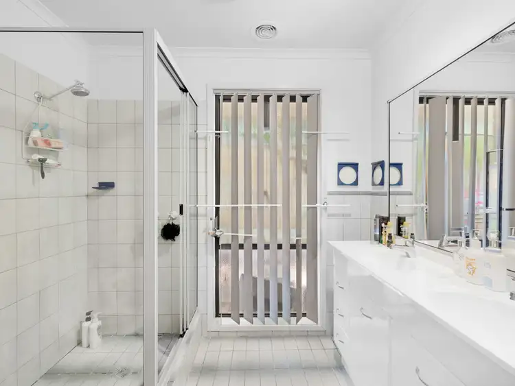 Fourth view of Homely house listing, 8 Goolagar Crescent, Lavington NSW 2641