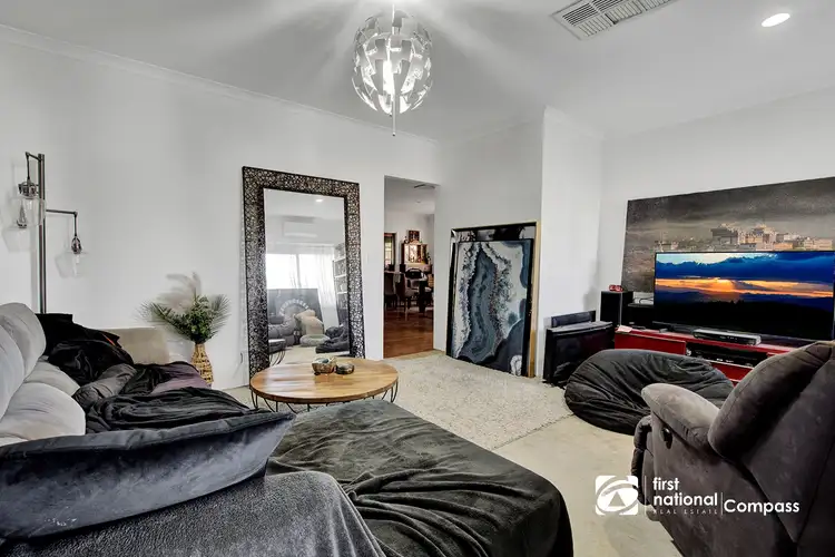 37 Merrifield Avenue, Kelmscott WA 6111