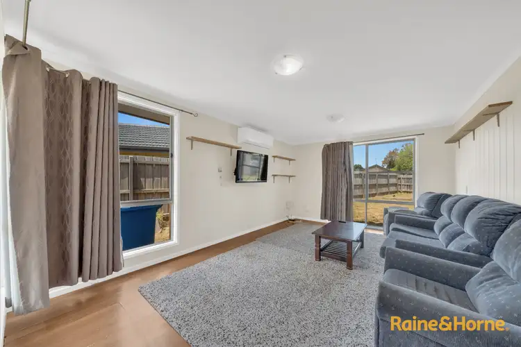 Second view of Homely house listing, 34 Valepark Crescent, Cranbourne VIC 3977