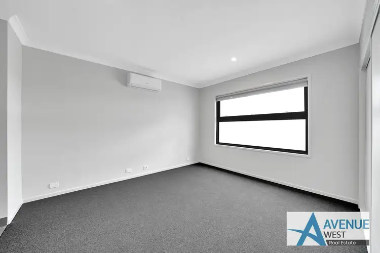 Fifth view of Homely house listing, 20 Newfoundland Circuit, Bonnie Brook VIC 3335