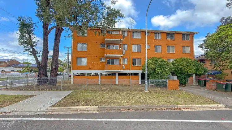 3/2 Bridge Street, Cabramatta NSW 2166