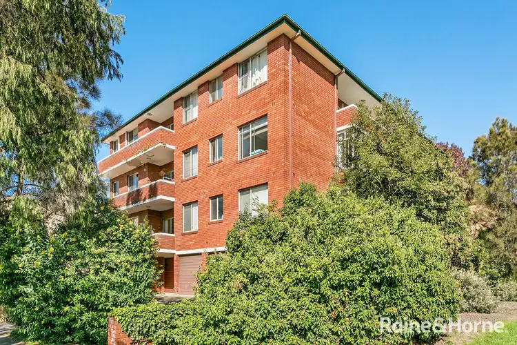 1/17-19 Short Street, Carlton NSW 2218