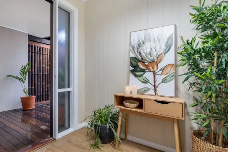 Third view of Homely house listing, 6 Egton Court, Craigieburn VIC 3064