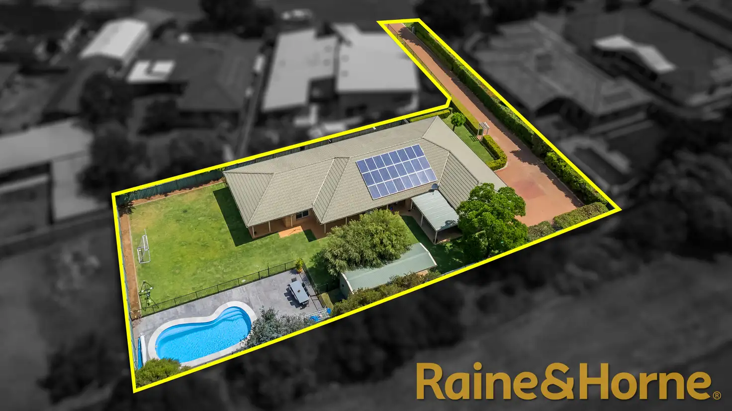 Main view of Homely house listing, 7 Pebble Beach Drive, Dubbo NSW 2830