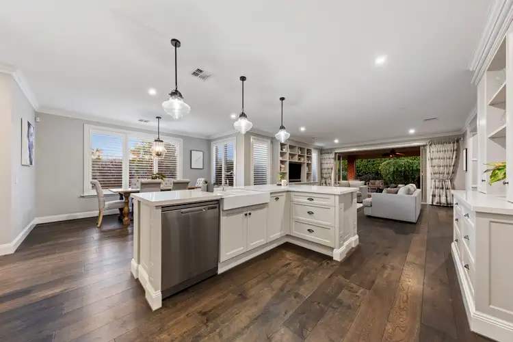 9 Duncombe Avenue, Officer VIC 3809