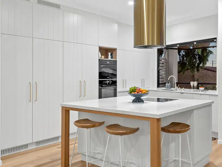 Second view of Homely house listing, 142 Melville Terrace, Manly QLD 4179