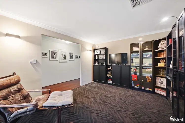 Sixth view of Homely house listing, 5 Cornforth Way, Piara Waters WA 6112