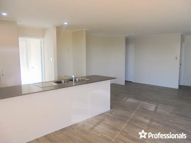 Sixth view of Homely house listing, 16 Neptune Corner, Glenfield WA 6532