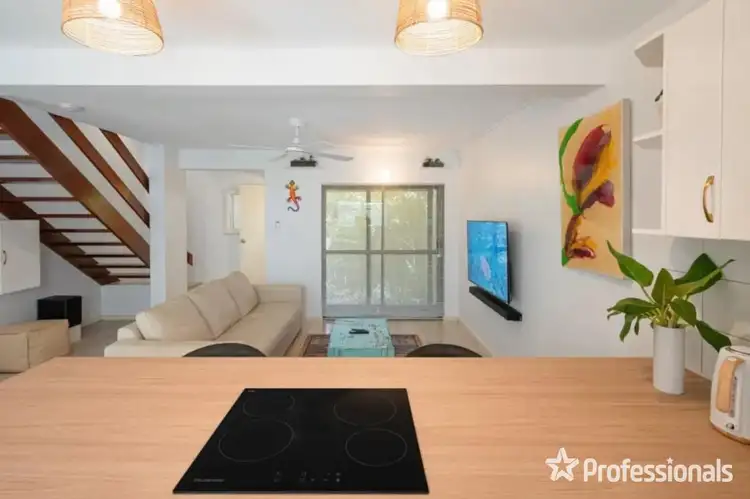 Main view of Homely townhouse listing, 1/98-100 Martyn Street, Parramatta Park QLD 4870