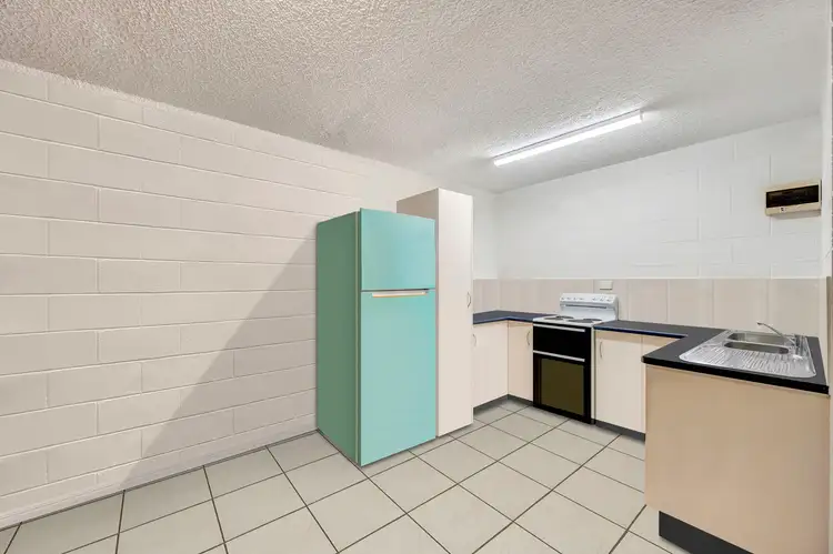 Fourth view of Homely unit listing, 3/18-20 Maryvale Street, West End QLD 4810