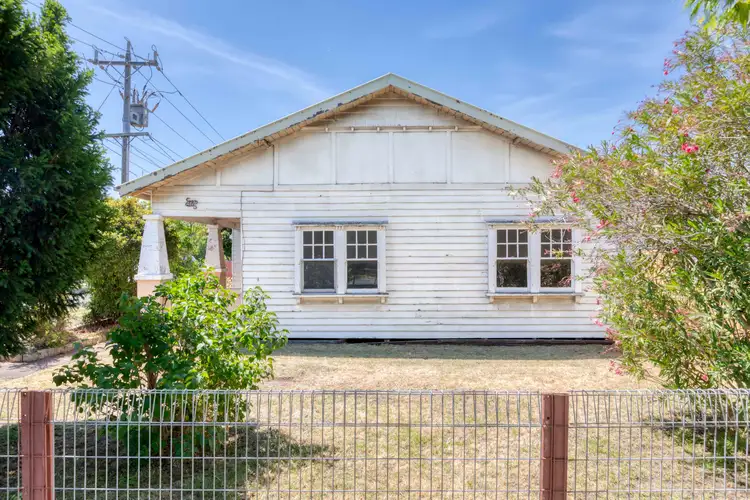 78 Monash Street