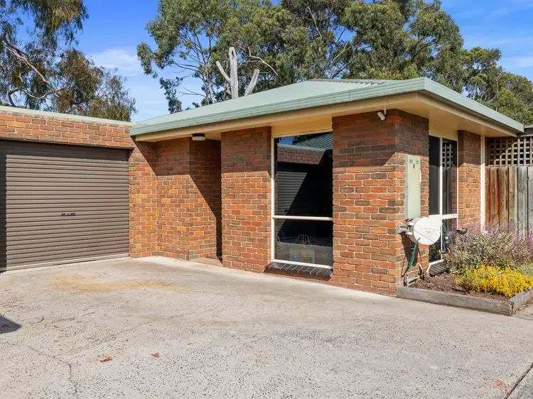 2/2 Conway Street, Leongatha VIC 3953