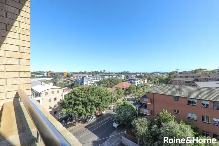 16 Boronia Street
