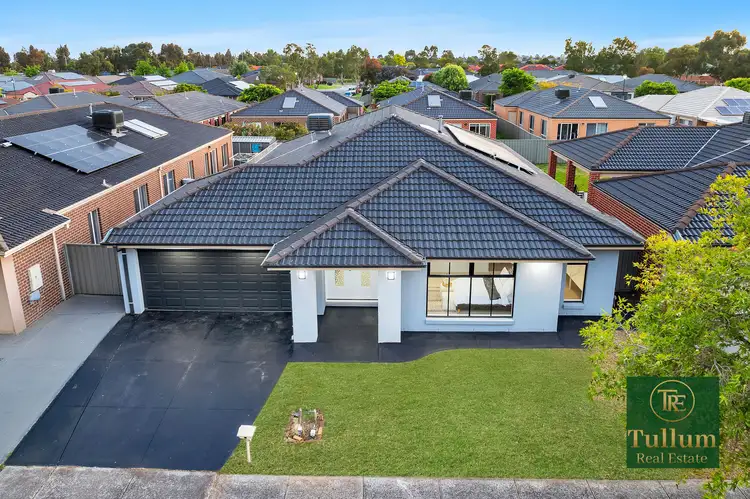 Second view of Homely house listing, 7 Beagle Street, Cranbourne East VIC 3977
