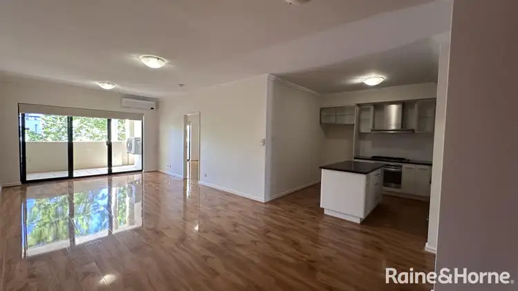Main view of Homely unit listing, 2/32 The Crescent, Midland WA 6056