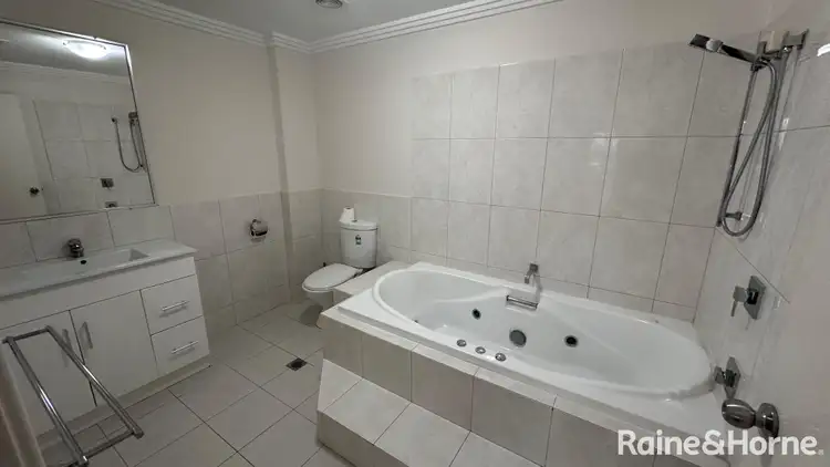 Fifth view of Homely unit listing, 2/32 The Crescent, Midland WA 6056