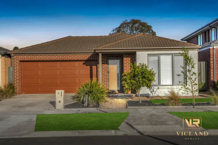 8 Italia Street, Doreen VIC 3754