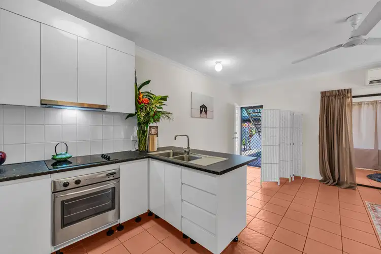 Fifth view of Homely unit listing, 1/319 Severin Street, Parramatta Park QLD 4870