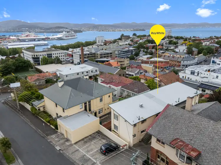 6/4 Ellerslie Road, Battery Point TAS 7004