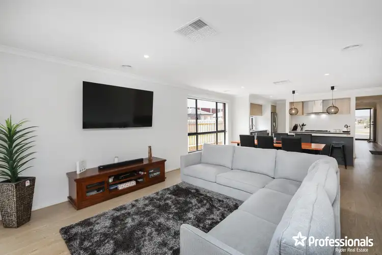 Fifth view of Homely house listing, 70 Sumac Street, Brookfield VIC 3338