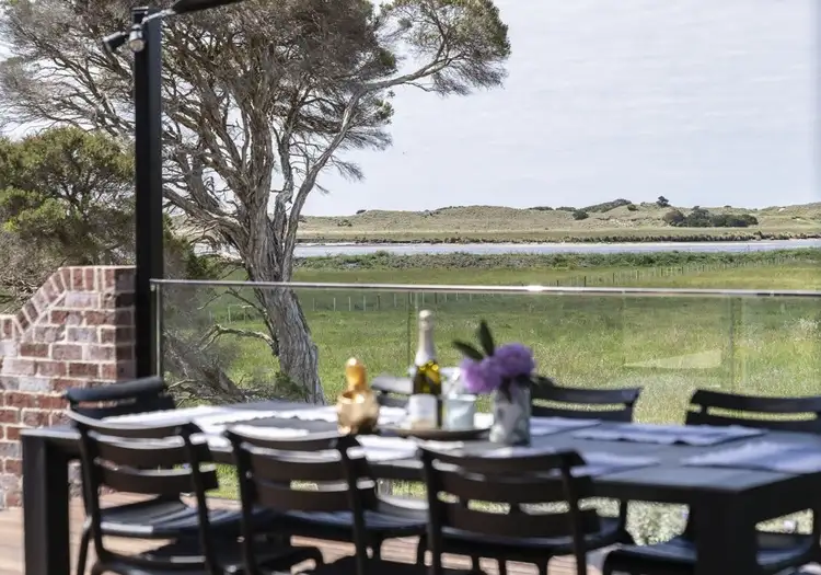 123 Waterhouse Road, Bridport TAS 7262