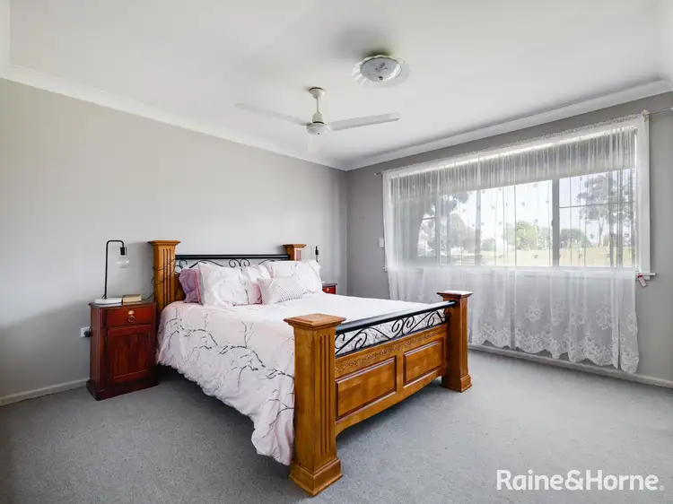 Fifth view of Homely house listing, 5 Miriyan Drive, Kelso NSW 2795