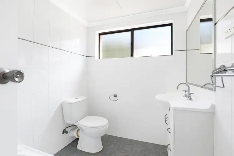 Sixth view of Homely unit listing, 5/18 Smith Street, Wollongong NSW 2500