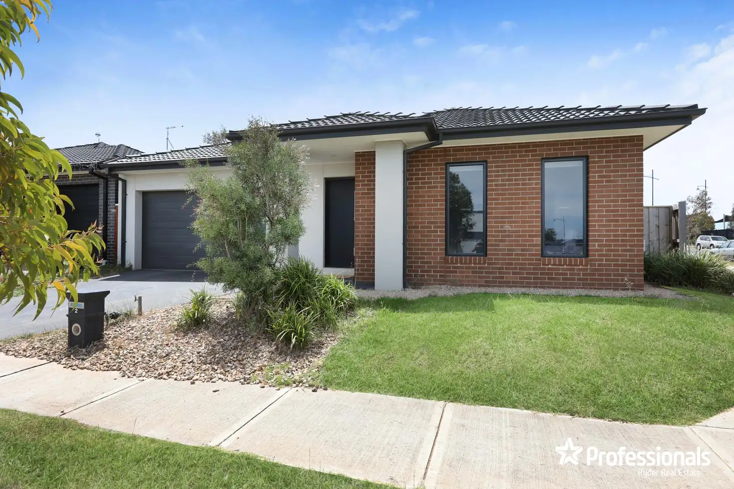 Main view of Homely house listing, 2 Skypac Street, Weir Views VIC 3338