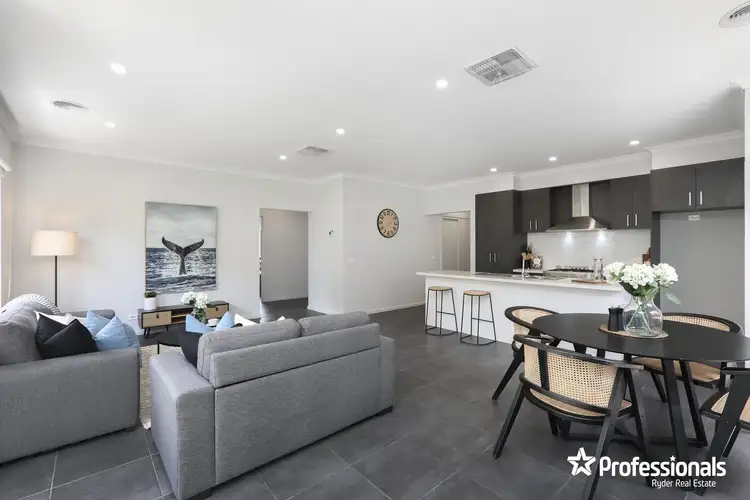 Sixth view of Homely house listing, 2 Skypac Street, Weir Views VIC 3338