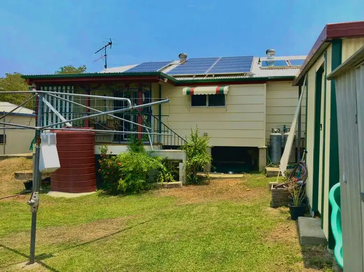 85 Dee Street, Mount Morgan QLD 4714