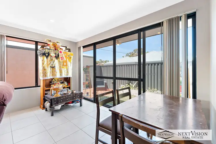 Sixth view of Homely house listing, 2/84 West Churchill Avenue, Lake Coogee WA 6166
