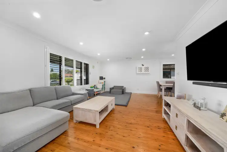 Third view of Homely house listing, 28 Deborah Crescent, Cambridge Park NSW 2747