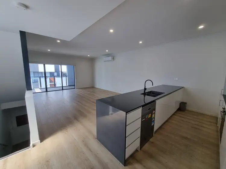 Fifth view of Homely townhouse listing, 27 Fisken Way, Keilor Downs VIC 3038