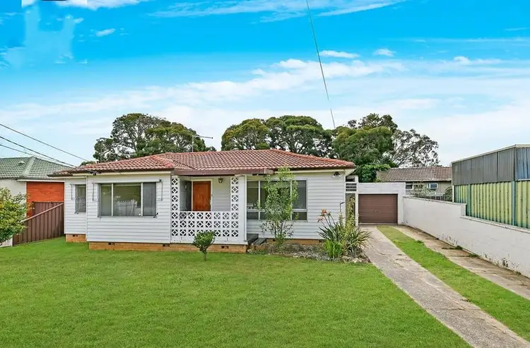 28 Banksia St