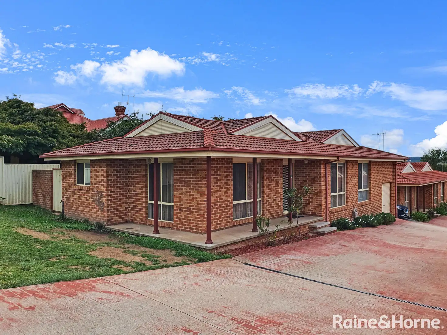 Main view of Homely townhouse listing, 6/5 O'Hanlon Road, Queanbeyan NSW 2620
