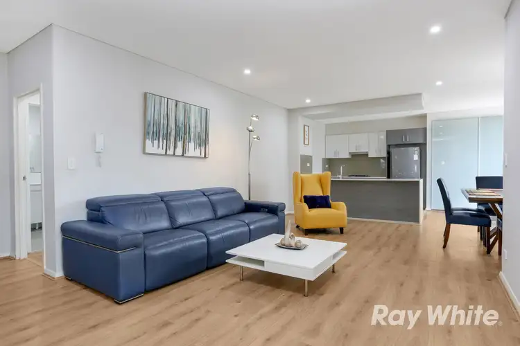 202/25 Railway Road, Quakers Hill NSW 2763