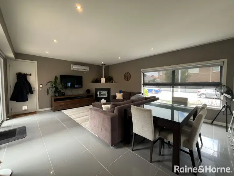 Fourth view of Homely house listing, 17 Damaine Circuit, Caroline Springs VIC 3023