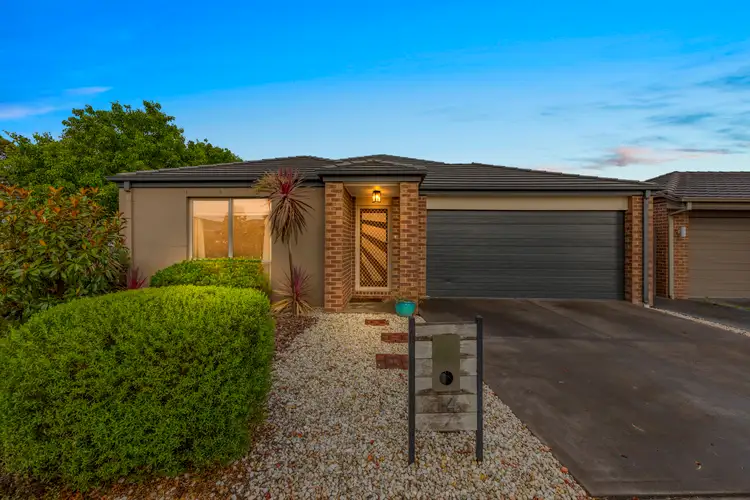14 Heathfield Lane, Officer VIC 3809