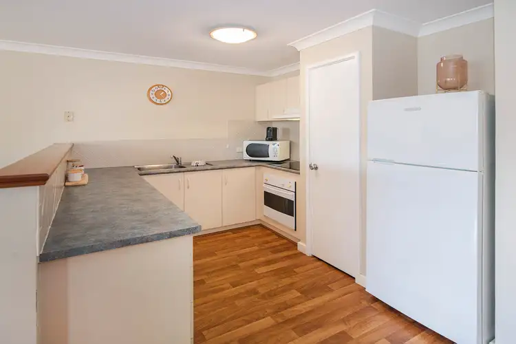 Sixth view of Homely house listing, 4/12 Little Colin Street, Broadwater WA 6280